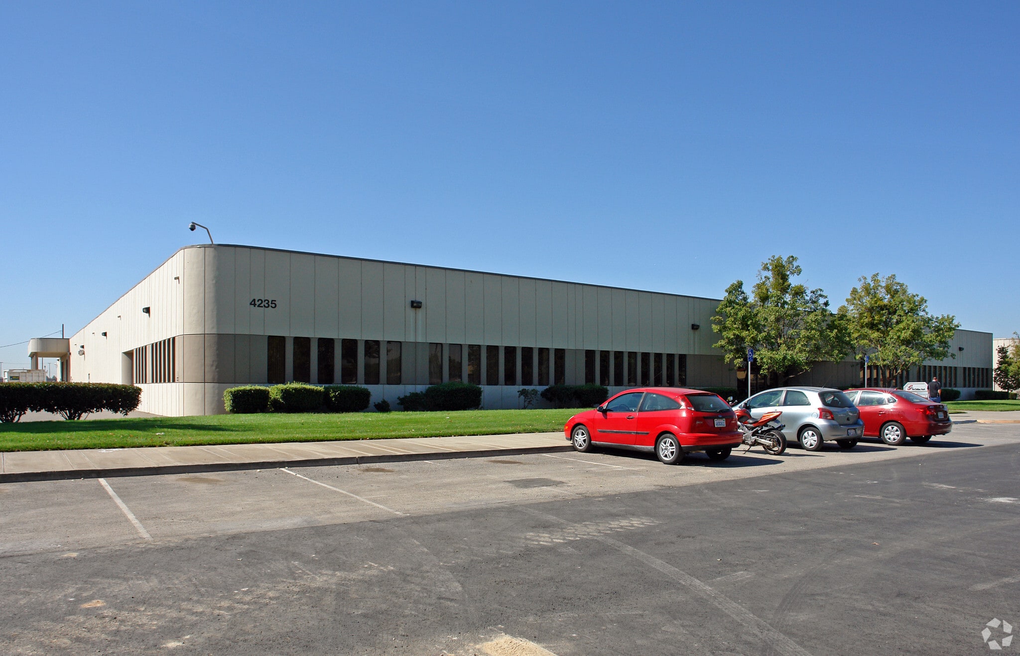 4235 Forcum Ave, Mcclellan, CA for lease Primary Photo- Image 1 of 7