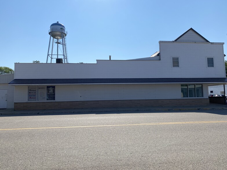 101 Central Ave N, Geneva, MN for sale - Building Photo - Image 2 of 6