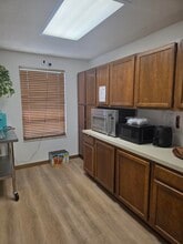 7510 Ridge Rd, Port Richey, FL for lease Building Photo- Image 2 of 14