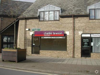 Brize Norton Rd, Carterton à vendre - Photo du bâtiment - Image 2 de 4