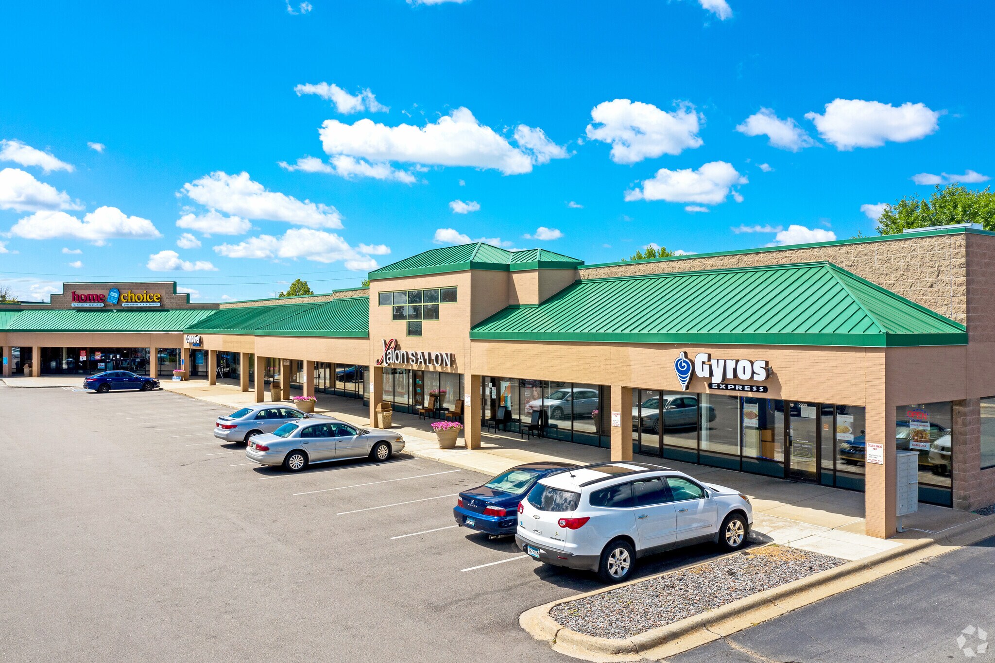 2714-2832 W Division St, Saint Cloud, MN for lease Building Photo- Image 1 of 2