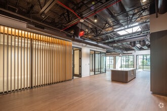 200 E Baker St, Costa Mesa, CA for lease Interior Photo- Image 2 of 5