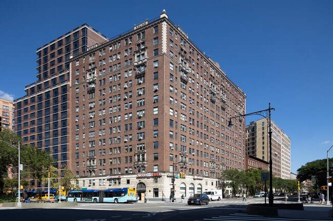 Plus de détails pour 2760-2764 Broadway, New York, NY - Bureau, Commerce de détail à louer