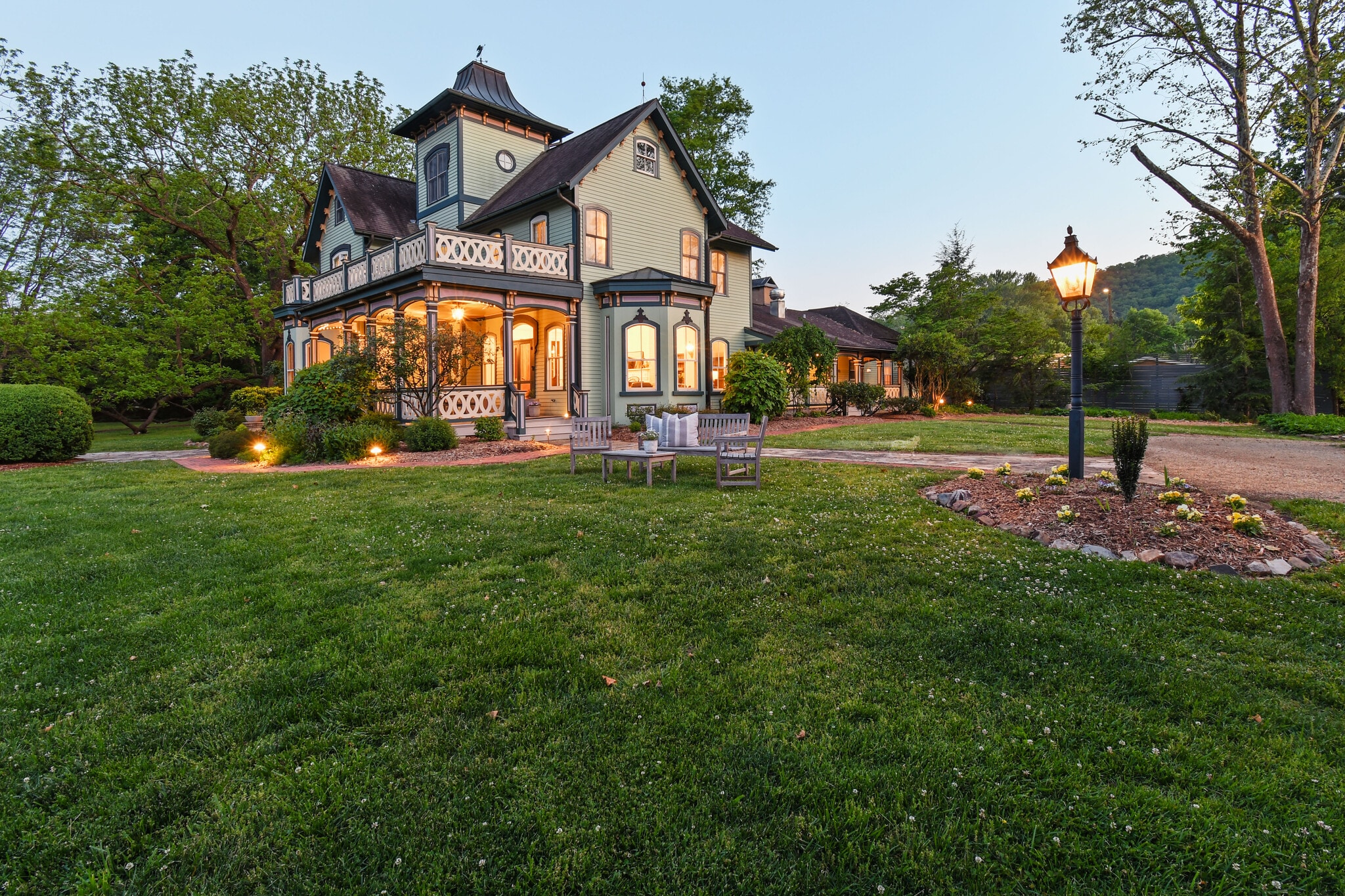 204 Lawson St, Hot Springs, NC for sale Primary Photo- Image 1 of 48