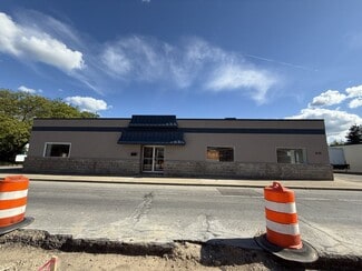 Plus de détails pour 1038-1040 Leonard St NW, Grand Rapids, MI - Bureau/Commerce de détail à louer