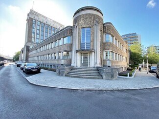 Plus de détails pour 225 Great West Rd, Brentford - Bureau à louer