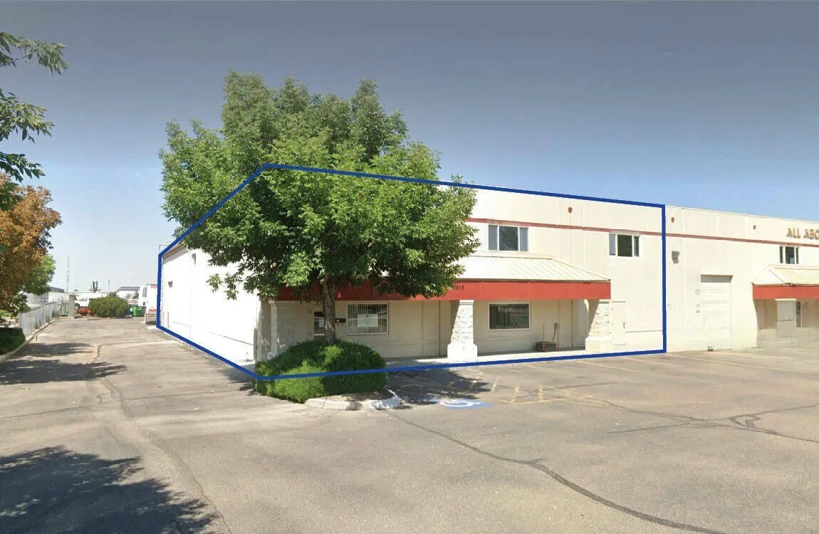 11915 W Executive Dr, Boise, ID for lease Building Photo- Image 1 of 5