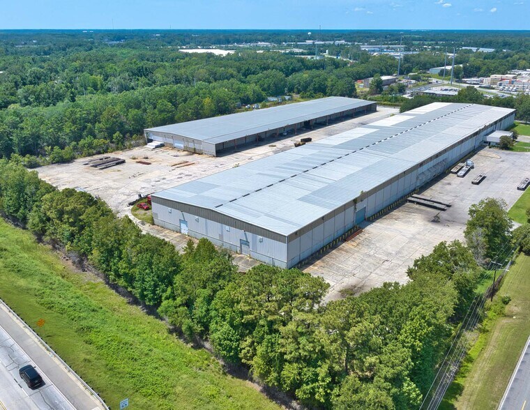 2500 Louisville Rd, Savannah, GA à vendre - Photo du bâtiment - Image 2 de 10