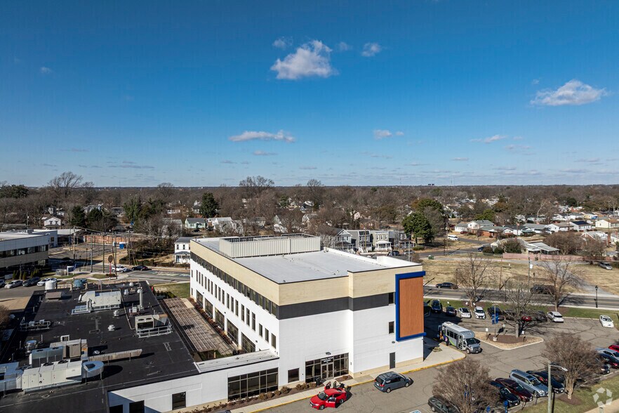 1510 N 28th St, Richmond, VA à louer - Photo du bâtiment - Image 3 de 5