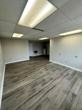 1157 S Military Hwy, Chesapeake, VA for lease Interior Photo- Image 2 of 6
