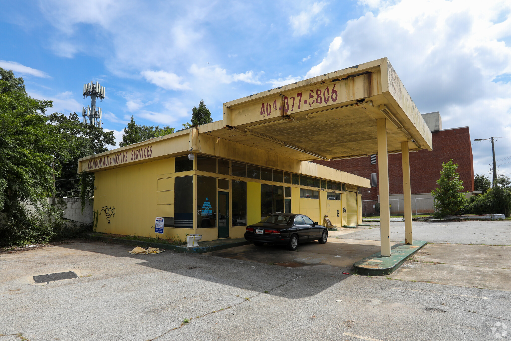 100 E Lake Dr, Decatur, GA for sale Primary Photo- Image 1 of 1