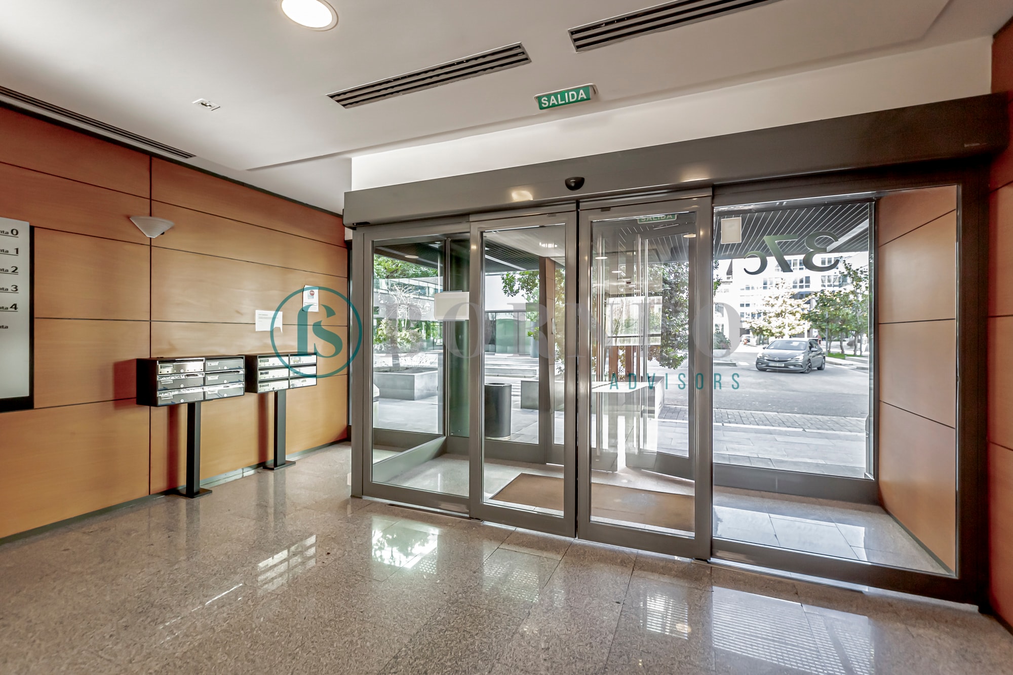 Calle Hermanos García Noblejas, 37 C, Madrid, Madrid for lease Lobby- Image 1 of 16