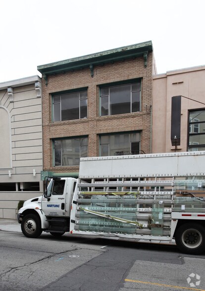 1616-1618 Pacific Ave, San Francisco, CA à louer - Photo du bâtiment - Image 2 de 49