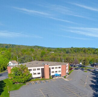 Plus de détails pour 106 E Main St, Westborough, MA - Bureau/Médical à louer