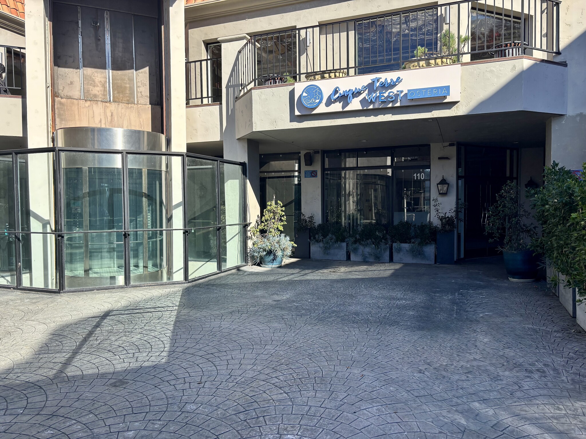 970 Monument St, Pacific Palisades, CA à louer Photo intérieure- Image 1 de 5