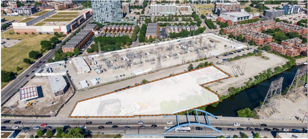 1127 N Halsted St, Chicago, IL à vendre - Aérien - Image 3 de 4