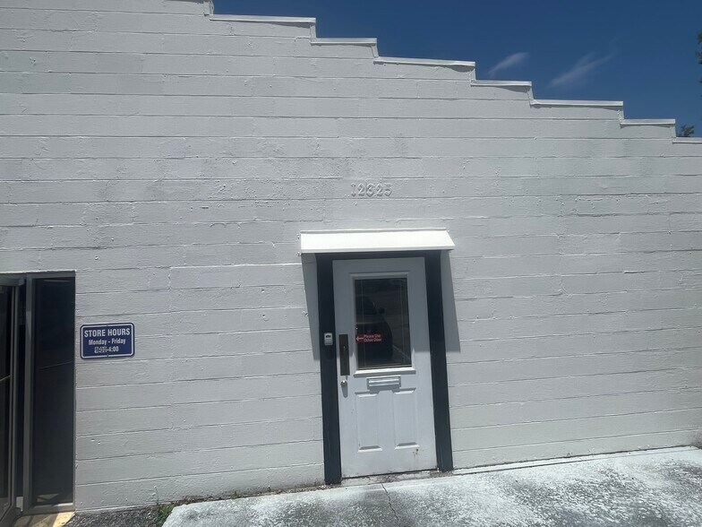 12325-12329 US Highway 301, Dade City, FL à louer - Photo du bâtiment - Image 3 de 3