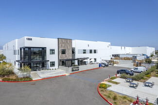 Plus de détails pour 1322 Rocky Point Dr, Oceanside, CA - Industriel à louer