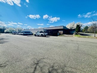 Plus de détails pour 2000 Cornwall Rd, Monmouth Junction, NJ - Local d'activités à louer