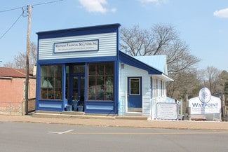 More details for 102 Water St, Waupaca, WI - Office for Sale