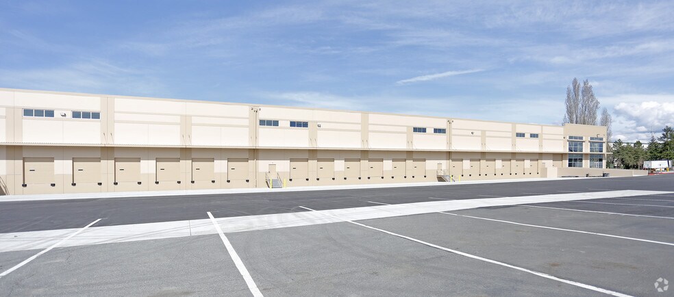 6838 S 234th St, Kent, WA à louer - Photo du bâtiment - Image 2 de 2