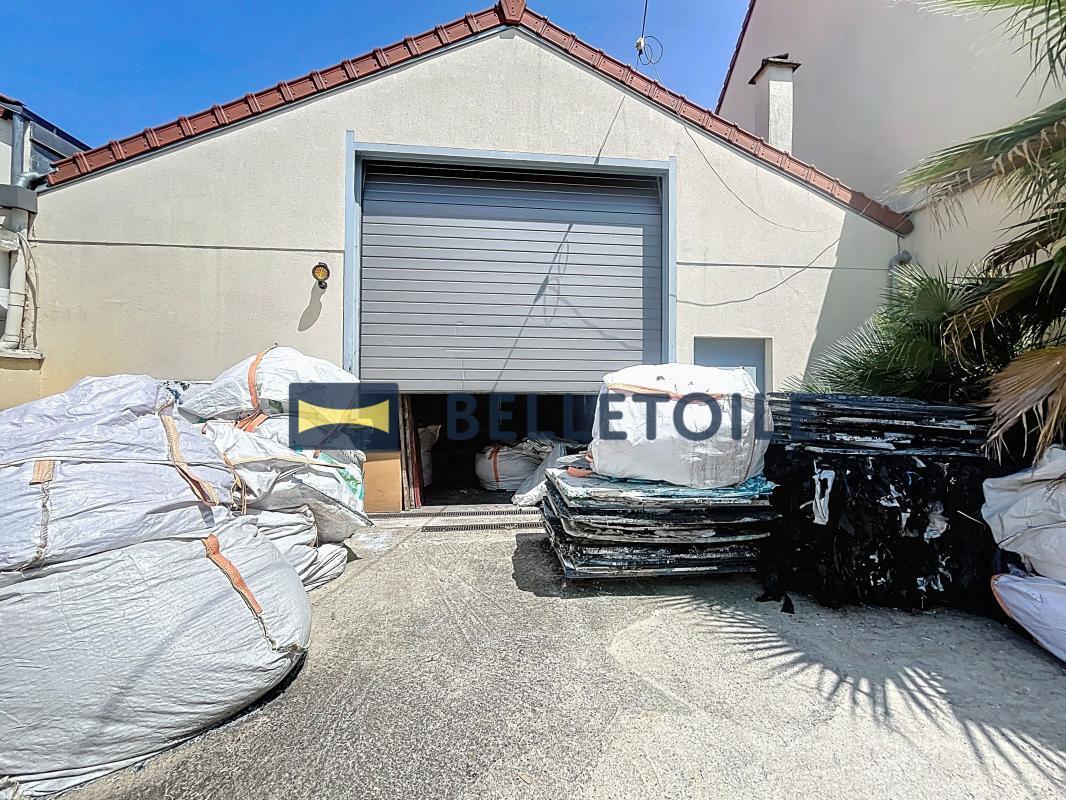 Industrial in Villeneuve-Saint-Georges for lease Building Photo- Image 1 of 10