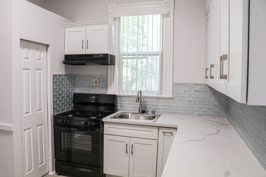 2801 D St, Sacramento, CA for sale - Building Photo - Image 3 of 26