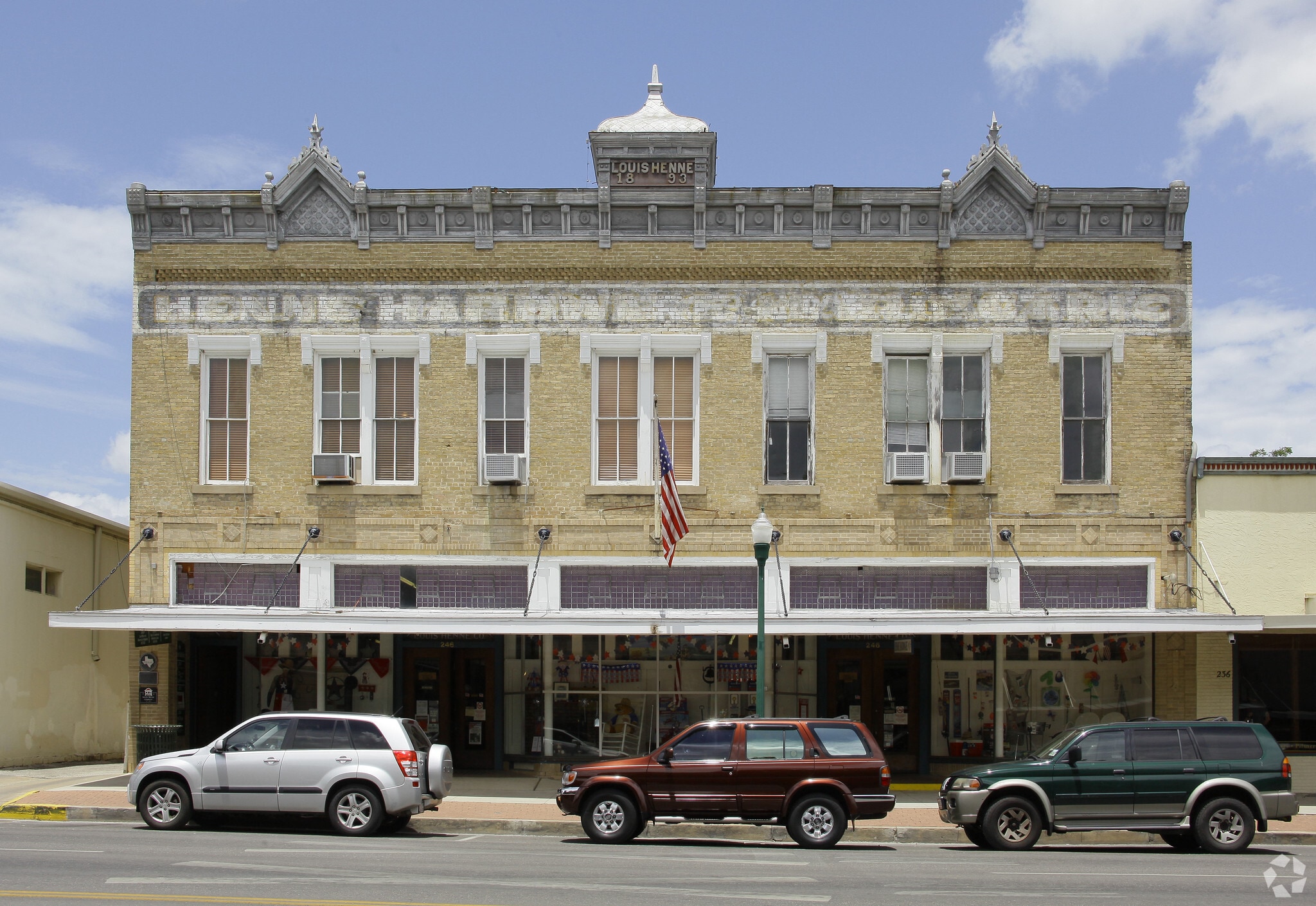 246 W San Antonio St, New Braunfels, TX for lease Primary Photo- Image 1 of 7