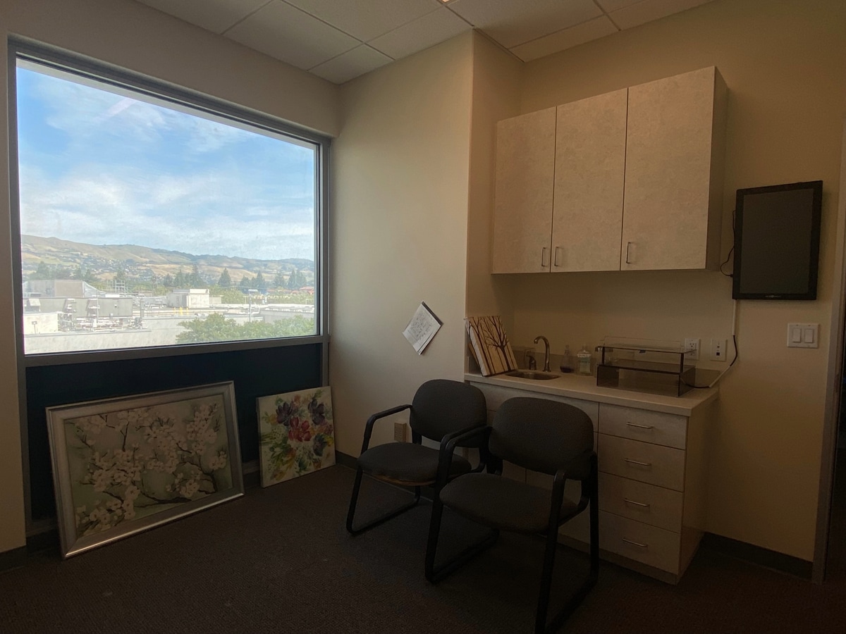 200 Joe Figueres Ave SUITE 340 (UNIT 312), San Jose, CA 95116 - Unité 312 - - Photo intérieure - Image 2 of 17