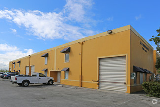 Plus de détails pour 10860 NW 138th St, Hialeah, FL - Industriel à vendre