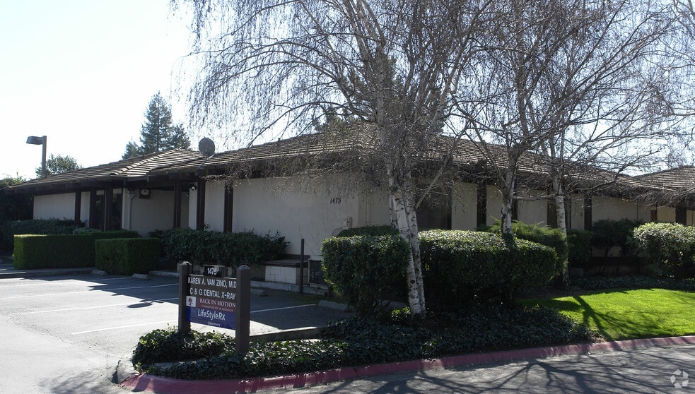 1475 Cedarwood Ln, Pleasanton, CA for lease - Primary Photo - Image 1 of 30