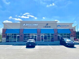 Plus de détails pour 8661-8667 W 135th St, Overland Park, KS - Commerce de détail à louer