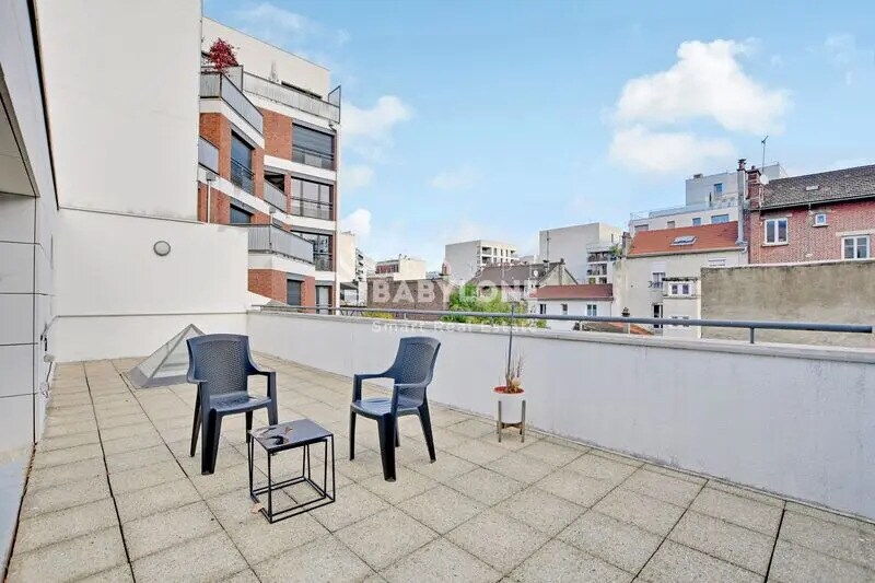 Bureau dans Clichy à louer - Photo du bâtiment - Image 3 de 10