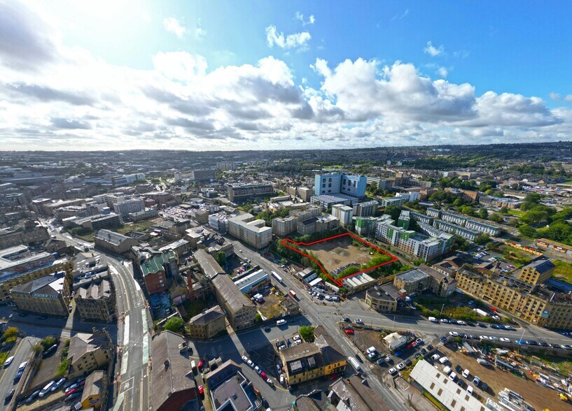 Thornton Rd, Bradford à vendre - Photo du bâtiment - Image 2 de 17