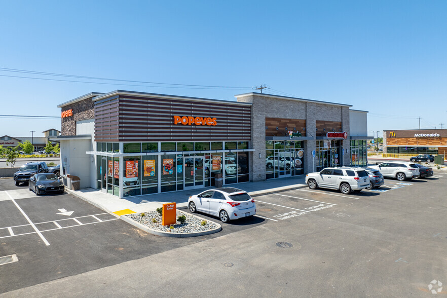 1 Sunrise Blvd, Rancho Cordova, CA for lease - Primary Photo - Image 1 of 3