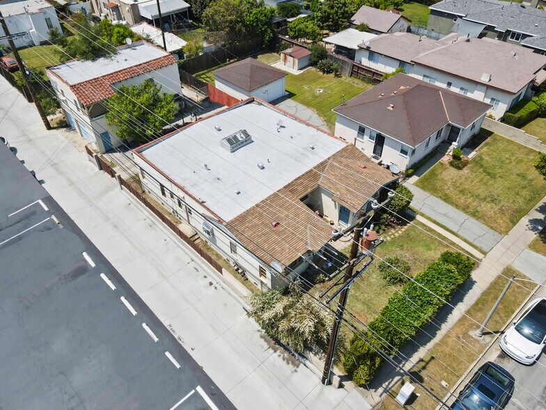 1343 Edgewood Dr, Alhambra, CA à vendre - Photo principale - Image 1 de 9