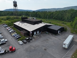 Plus de détails pour 2200 Bleecker St, Utica, NY - Industriel à louer