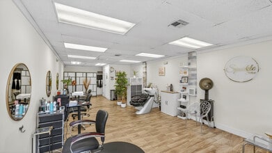 10910-10920 Wiles Rd, Coral Springs, FL for lease Interior Photo- Image 2 of 9