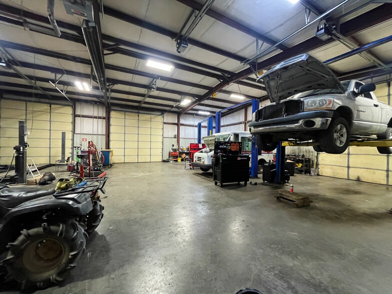 912 SW 15th St, Wagoner, OK for sale - Building Photo - Image 3 of 17