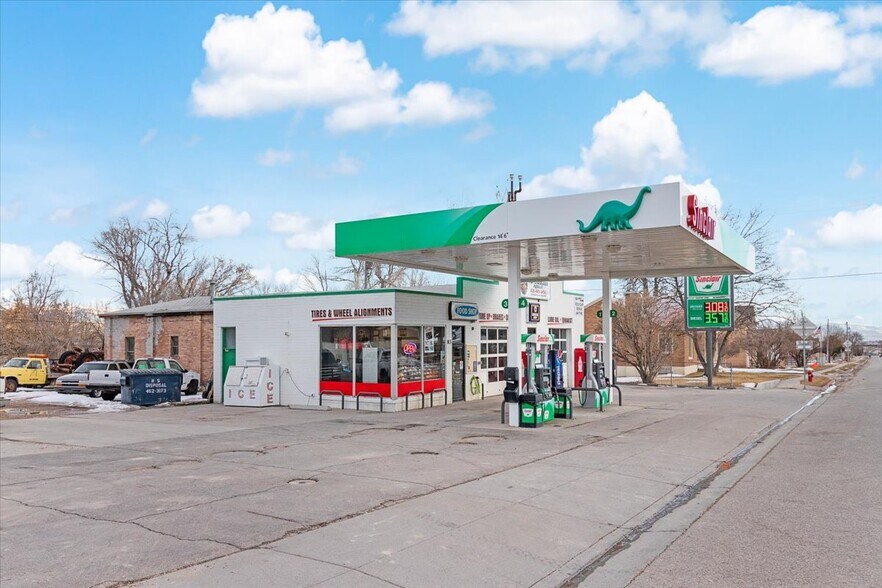 83 State st, Fountain Green, UT for sale - Building Photo - Image 3 of 16