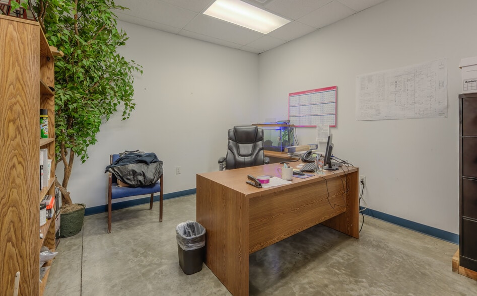 1399 Horizon Ave, Lafayette, CO for lease - Interior Photo - Image 3 of 66