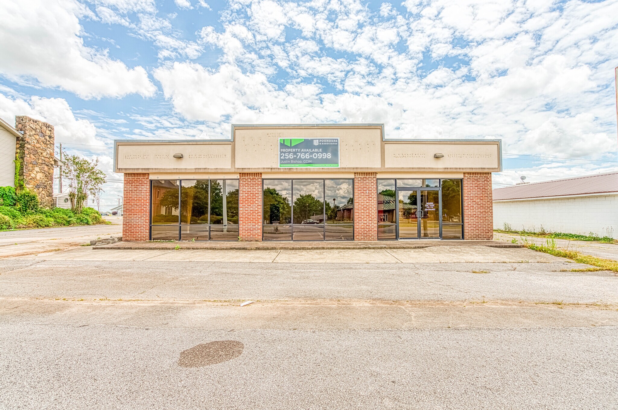 1106 E Avalon Ave, Muscle Shoals, AL à louer Photo du bâtiment- Image 1 de 18
