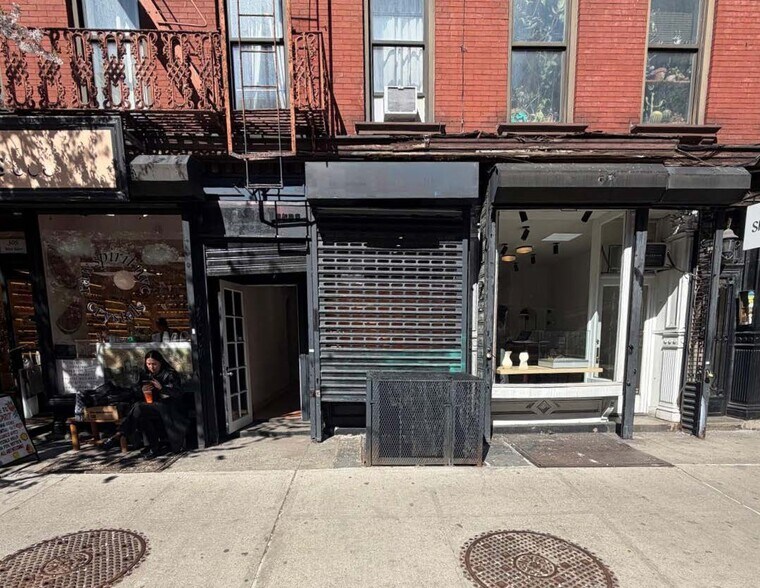 150 2nd Ave, New York, NY à louer - Photo du bâtiment - Image 2 de 18