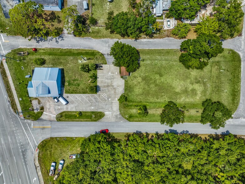 1204 S US 1, Vero Beach, FL à vendre - Aérien - Image 3 de 22