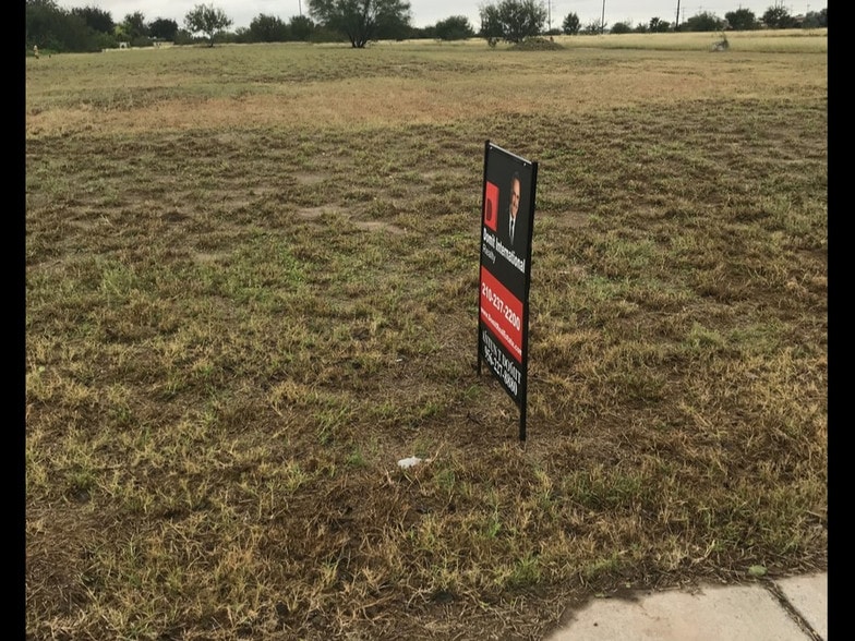 1304 Trinity St, Mission, TX for sale - Primary Photo - Image 1 of 3