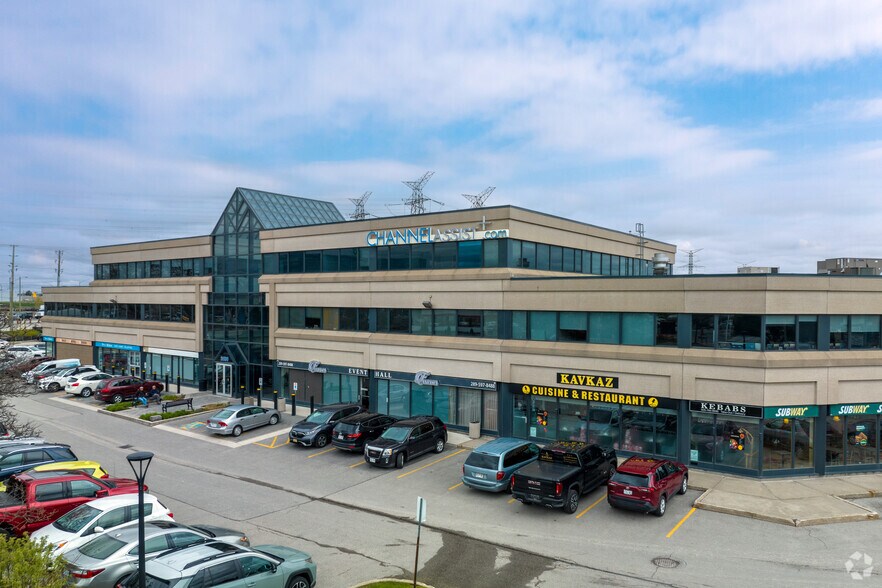 2180 Steeles Ave W, Vaughan, ON à vendre - Photo principale - Image 1 de 1