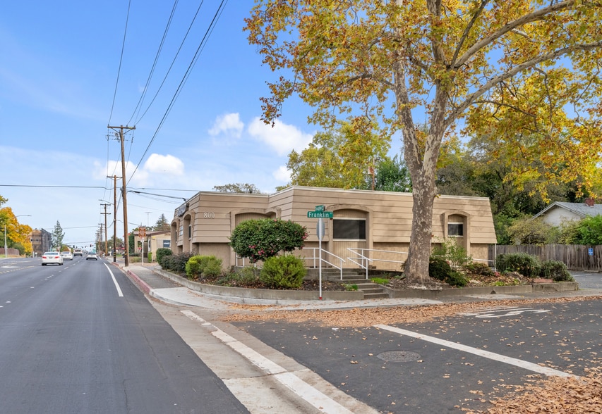 800 Douglas Blvd, Roseville, CA for sale - Building Photo - Image 1 of 24