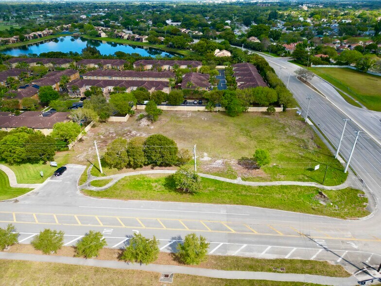 Pine Island Rd, Davie, FL à vendre - Aérien - Image 1 de 12