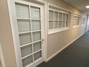 300 S El Camino Real, San Clemente, CA for lease Interior Photo- Image 1 of 4