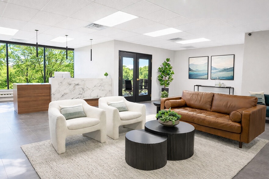 1820 Chapel Ave W, Cherry Hill, NJ for lease - Interior Photo - Image 2 of 6